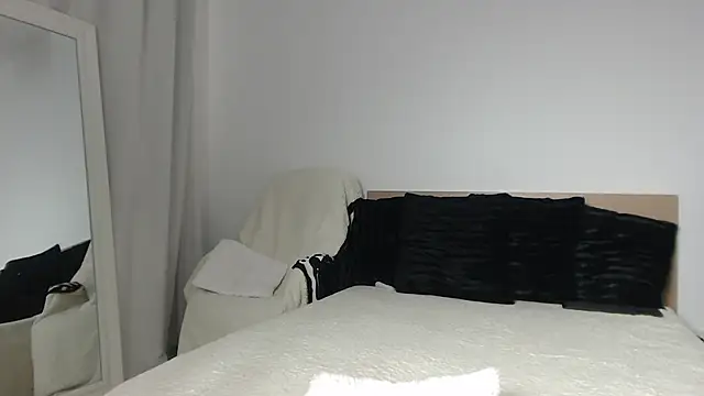 Chat XXX en directo de Layla23a