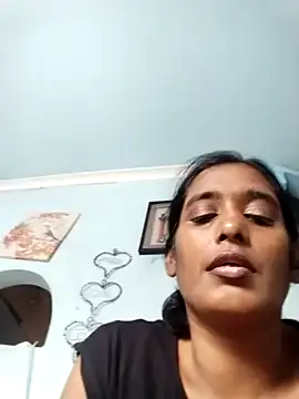 Baby_P Adlı Modelin Canlı XXX Sohbeti