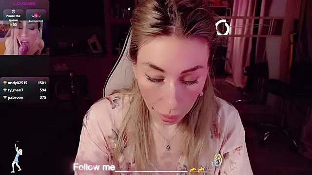 AnnieGOld_n Live XXX chat