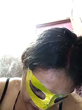 Онлайн чат XXX Gullapi