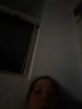 Bigbuttbrooklynn Adlı Modelin Canlı XXX Sohbeti