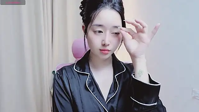 Sembang XXX Secara Langsung Miu-999