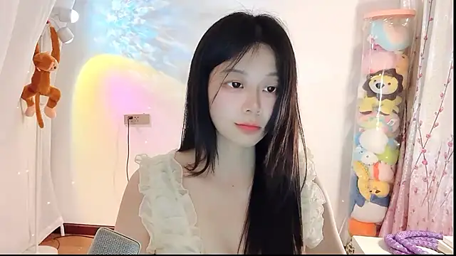 QQ-7890's Live XXX Chat