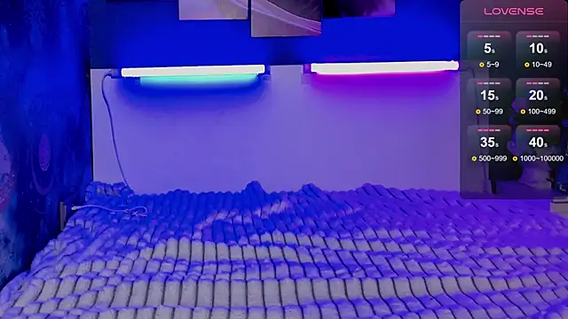 Chatroom XXX en direct de DianaBeautyXXX