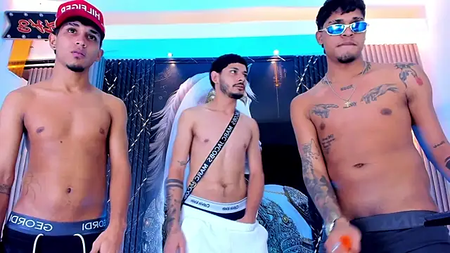 โชว์เว็บแคมของ the_knights_of_the_night_