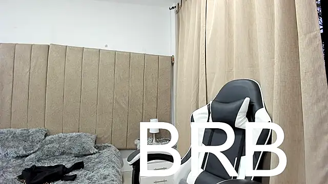 pipe_hot04 在線直播表演