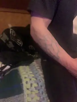 Ldnick69 Show in webcam