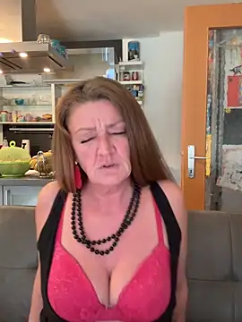 Chat XXX ao vivo de Milf-Gabi