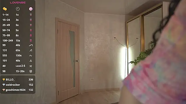 แชท XXX สดของ oxxme