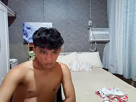 Вебкам-шоу marksurelyhard