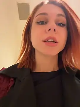 RosieSecret Chat XXX in diretta