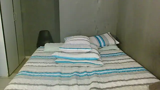 Lillyan_N Chat XXX in diretta