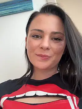 Chat XXX en directo de alwayshornyvivi