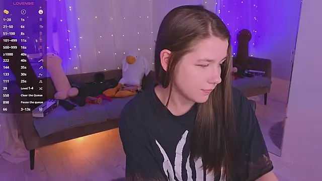 Chat XXX en directo de Mira_Falls