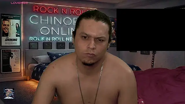 chino_roz Show Webcam