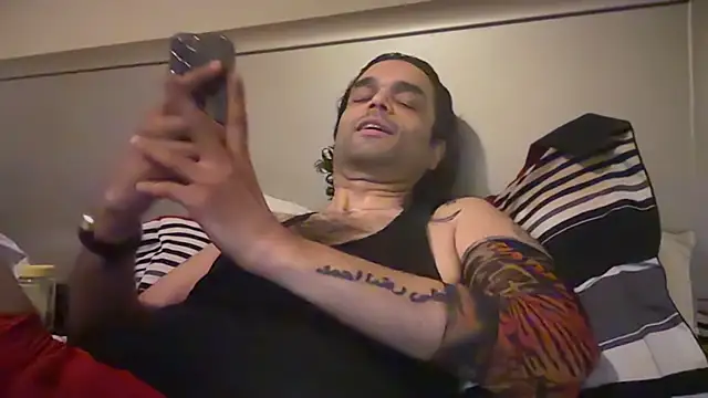 KungFuPanda001: онлайн-секс-чат