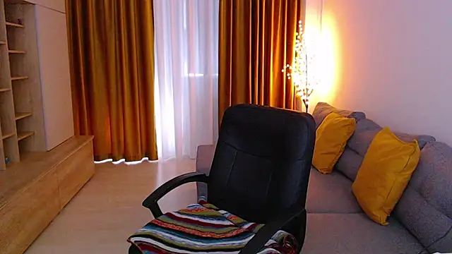 _Mia_Adams Live XXX-Chat