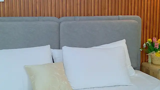 XXX chat uživo modela Sandy_Edvards