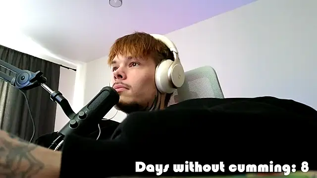 DENIS_HERE Adlı Modelin Web Kamerası Şovu