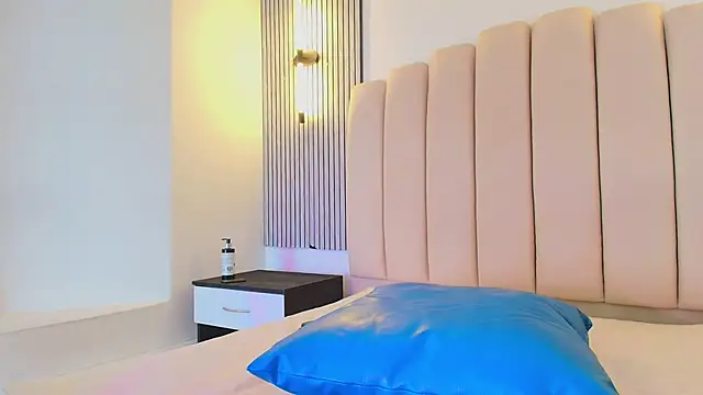 lian_cameron Pertunjukan Webcam