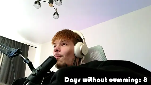 Вебкам-шоу DENIS_HERE