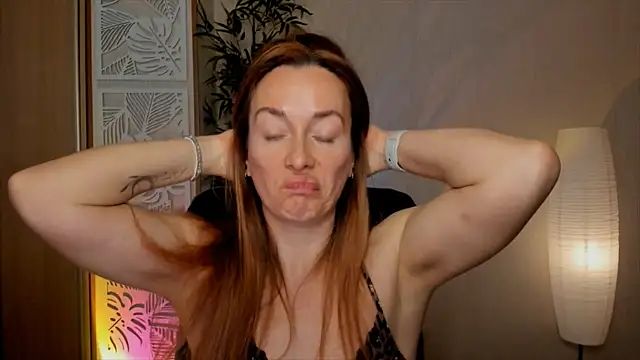 RebeccaMartinez Live XXX-Chat