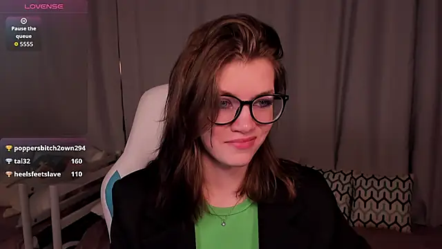 แชท XXX สดของ CathyAdams