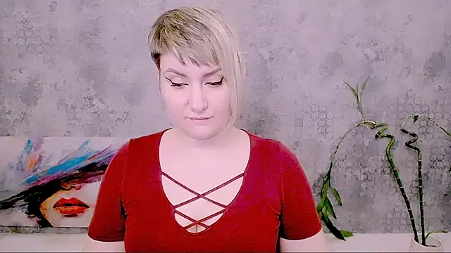 แชท XXX สดของ Djullia