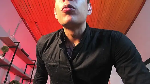 Dustin_Sonne Live XXX-Chat