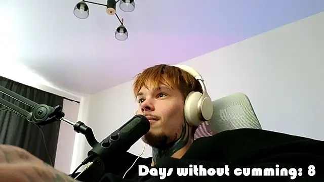 DENIS_HERE 라이브 XXX 채팅