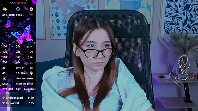 Karen__davis élő XXX-chatje