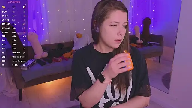 แชท XXX สดของ Mira_Falls