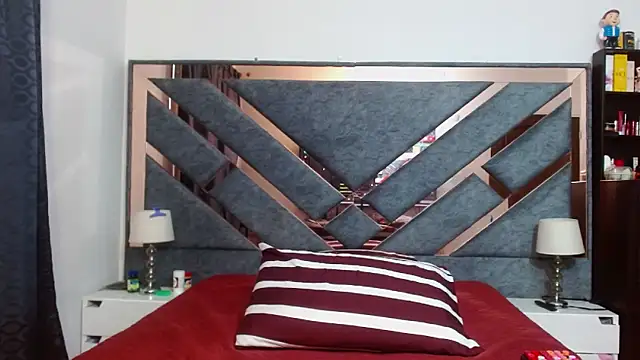 KarlaTesgn Live XXX chat