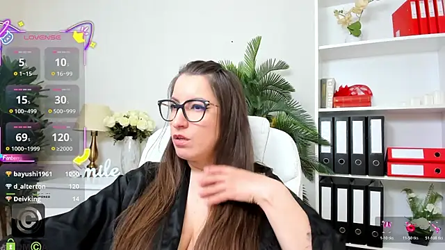 Chat +18 de amayawest ao vivo