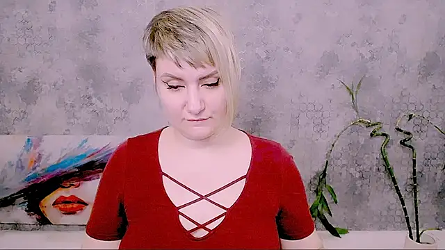 Djullia's Live XXX Chat