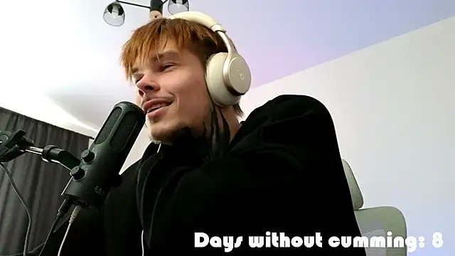 DENIS_HEREのライブXXXチャット