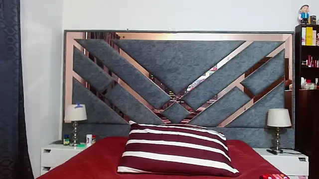 دردشة KarlaTesg الجنسية المباشرة