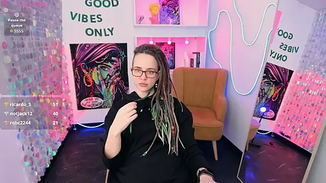 دردشة LisaFoxy_y الجنسية المباشرة