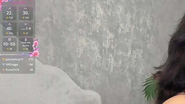 LisaCroft – Naživo XXX chat