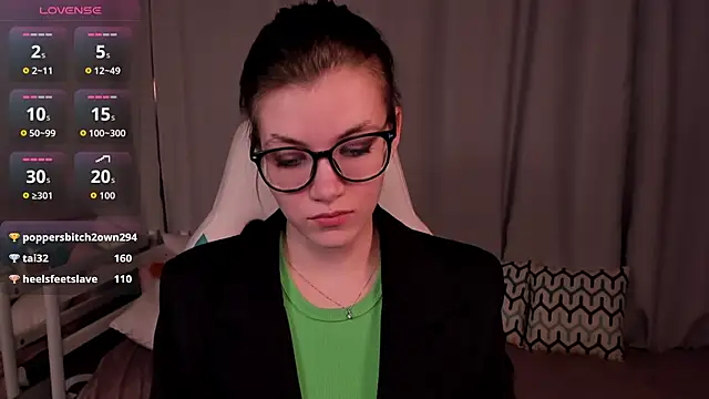 แชท XXX สดของ CathyAdams