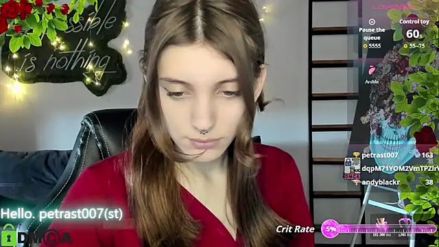 Chat XXX en directo de CherryBloom777