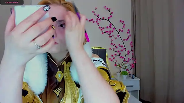 DellaRows Live XXX-chat