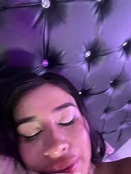 Show de Lizzy_Bonnie na webcam