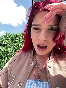 Chat XXX ao vivo de RiriRoseey