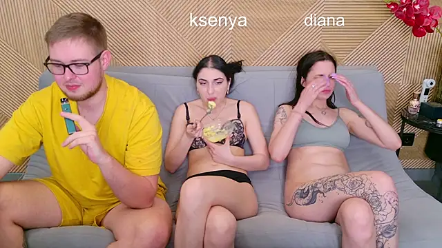 Ksenny: онлайн-секс-чат