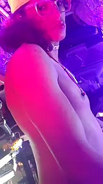 gurlnipsn Webbikameraesitys