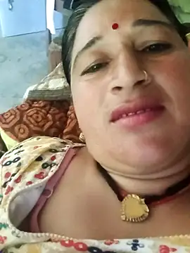 XXX chat uživo modela Haliya88