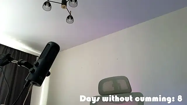 DENIS_HERE's Webcam Show