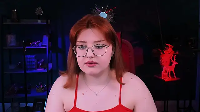 Chat +18 de StaceyJensen ao vivo