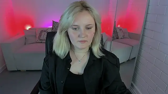 Chat +18 de KathyBriggs ao vivo